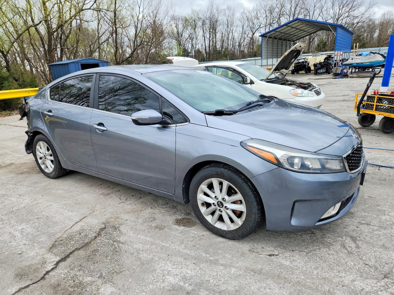 2017 KIA FORTE S photo 7