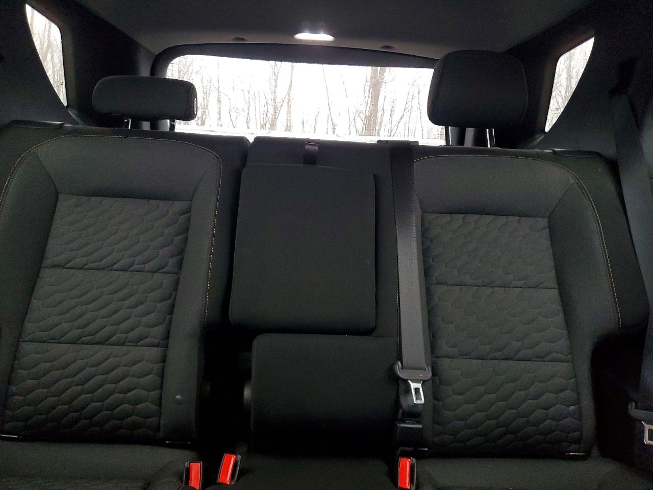 2020 CHEVROLET EQUINOX LT photo 19