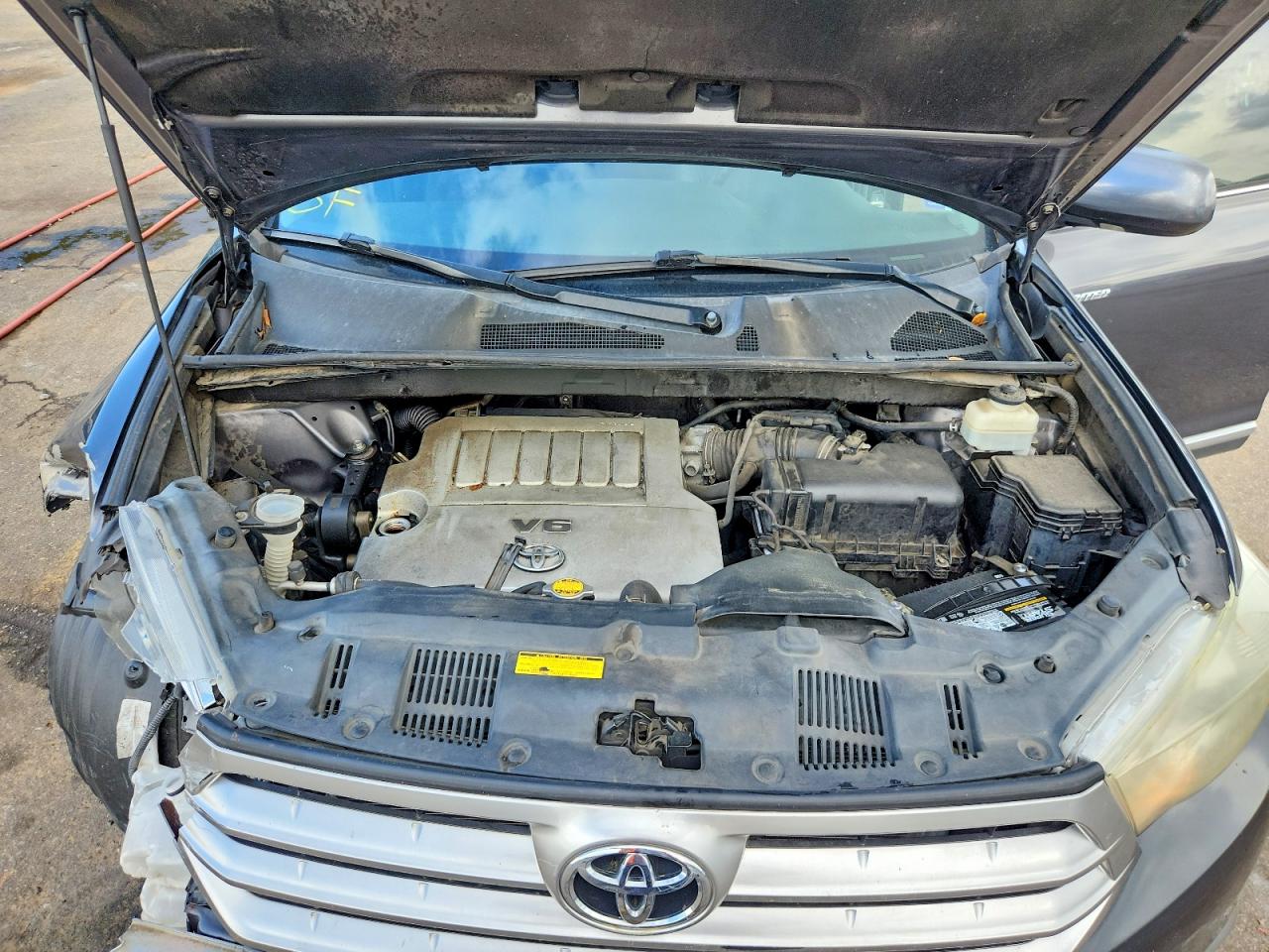 2012 TOYOTA HIGHLANDER LIMITED photo 11