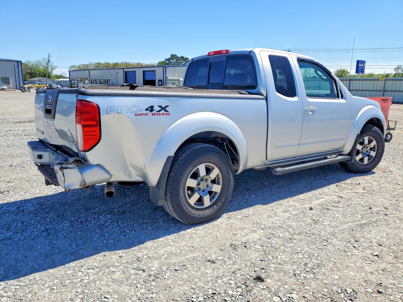 2010 NISSAN FRONTIER SE V6 photo 5