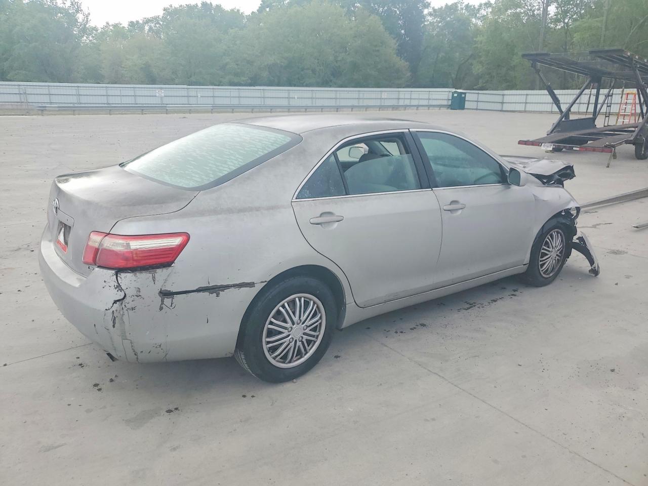 2009 TOYOTA CAMRY LE photo 7