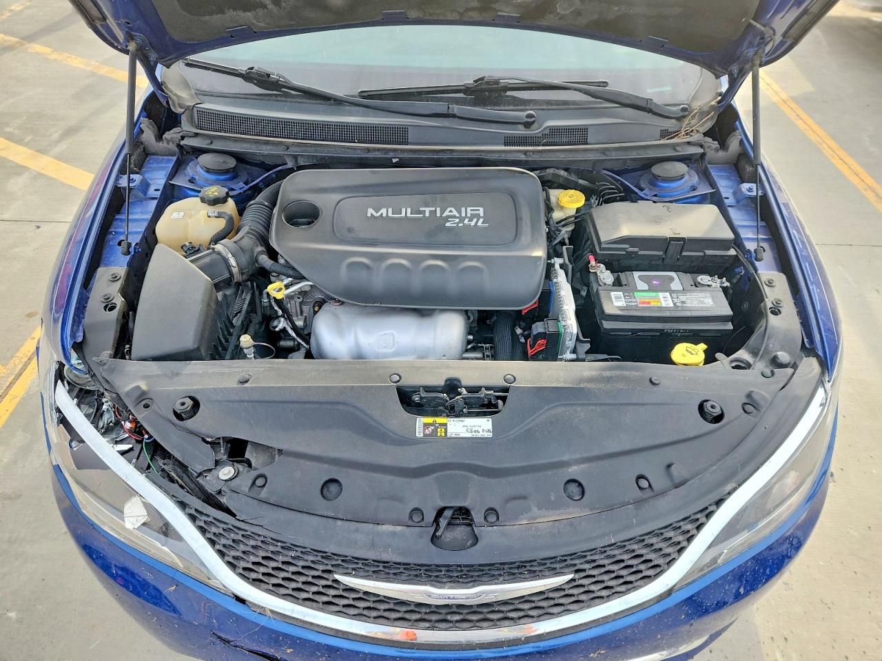 2016 CHRYSLER 200 LIMITED photo 11