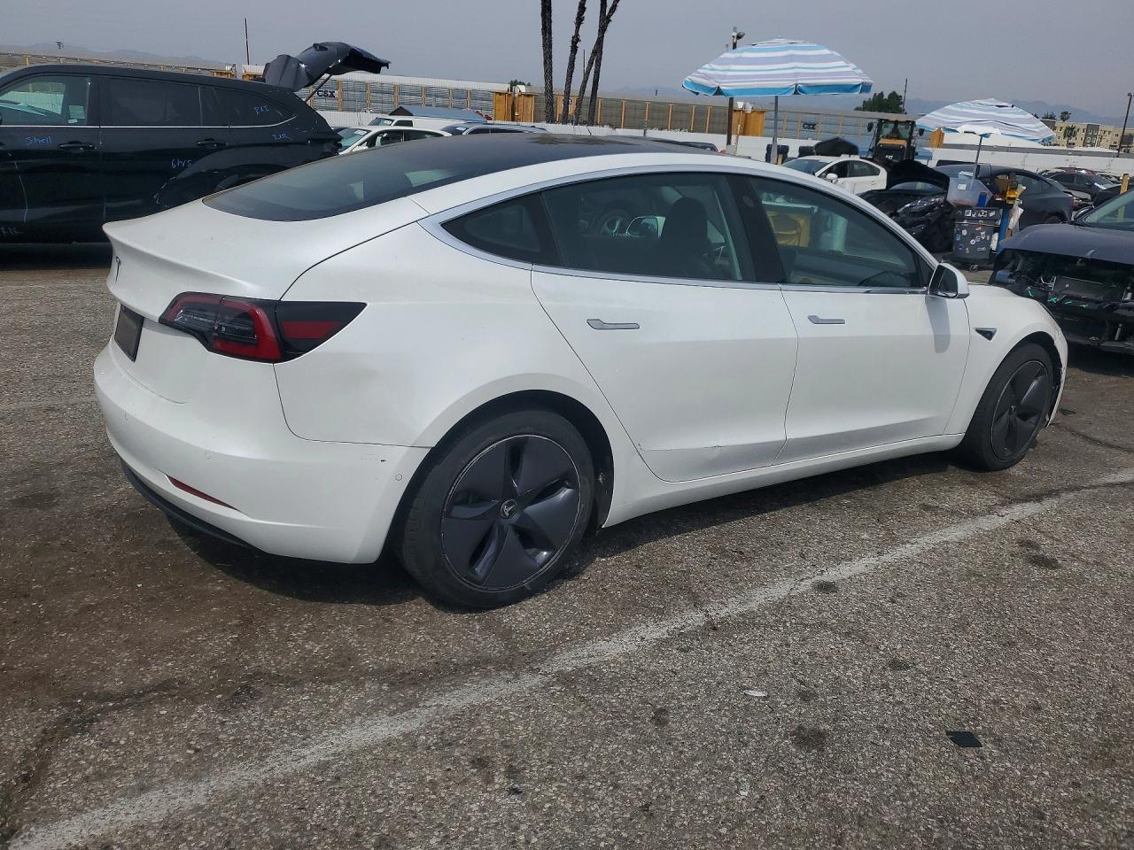 2020 TESLA MODEL 3 photo 5