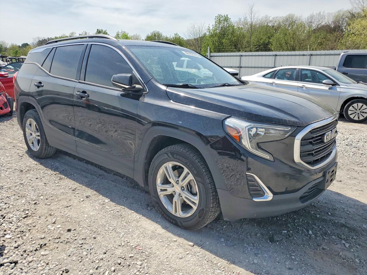 2018 GMC TERRAIN SLE photo 7