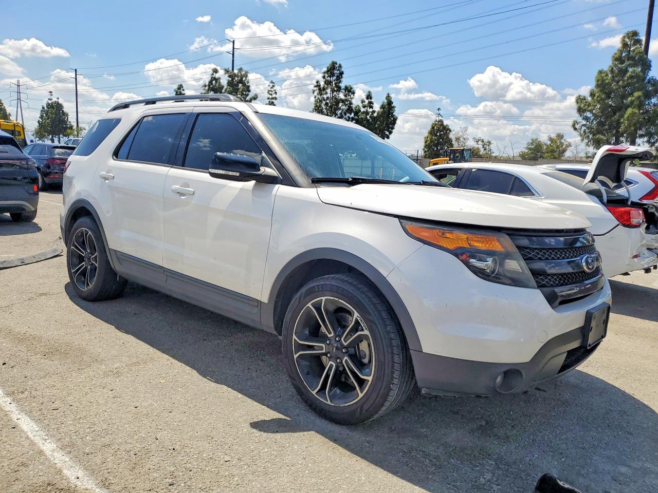 2015 FORD EXPLORER SPORT photo 4