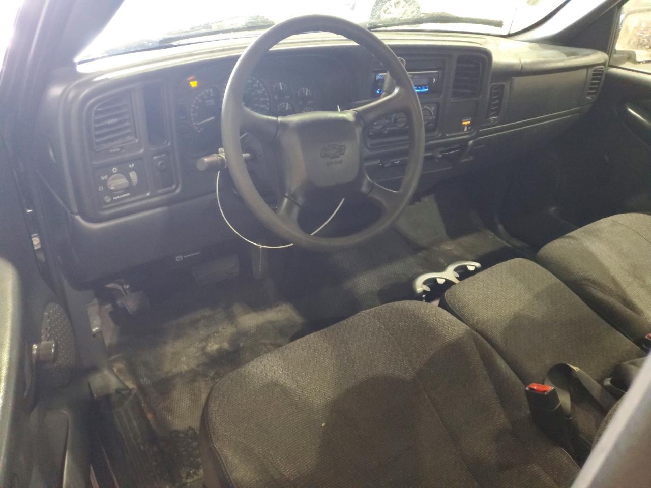 2002 CHEVROLET SILVERADO C1500 photo 22