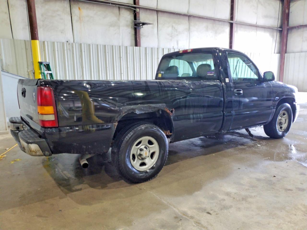 2002 CHEVROLET SILVERADO C1500 photo 7