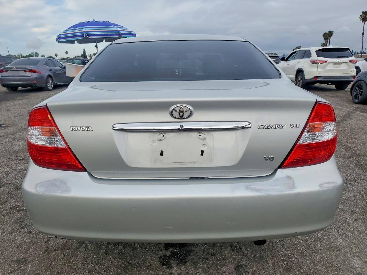 2003 TOYOTA CAMRY XLE V6 photo 6