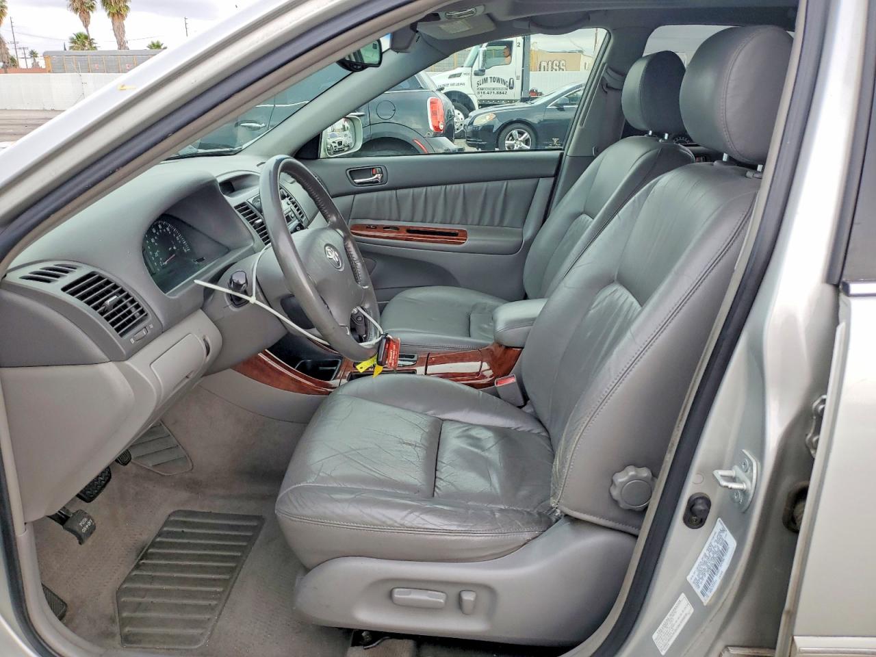 2003 TOYOTA CAMRY XLE V6 photo 7
