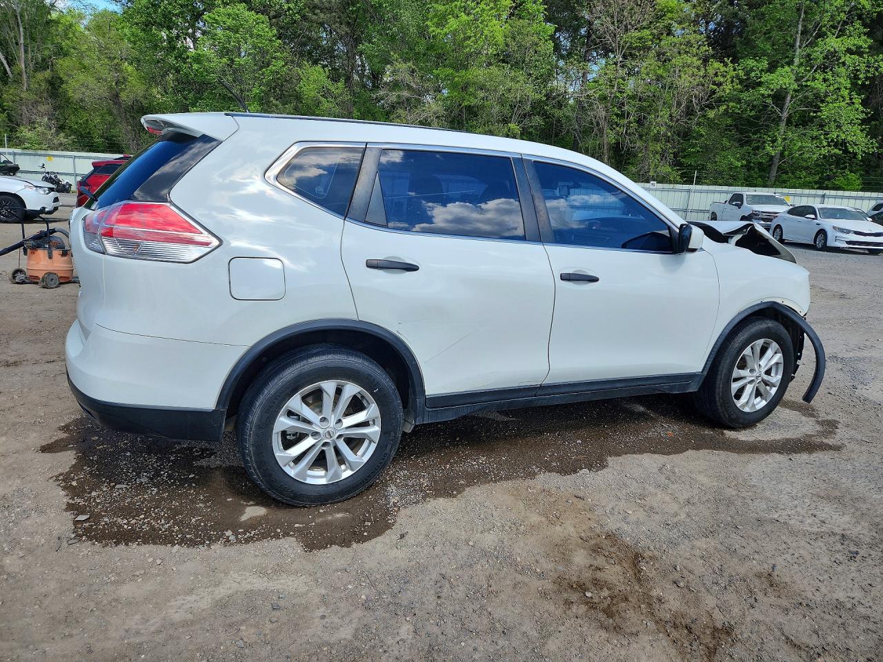 2016 NISSAN ROGUE S photo 7