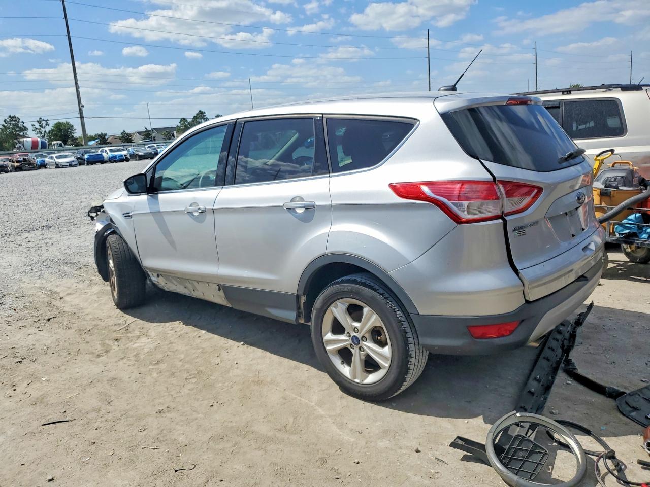 2015 FORD ESCAPE SE photo 3