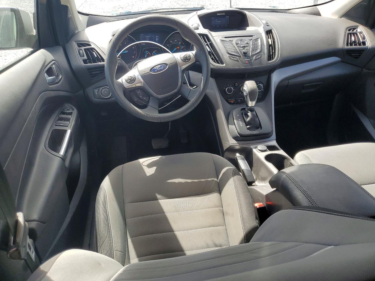 2015 FORD ESCAPE SE photo 15