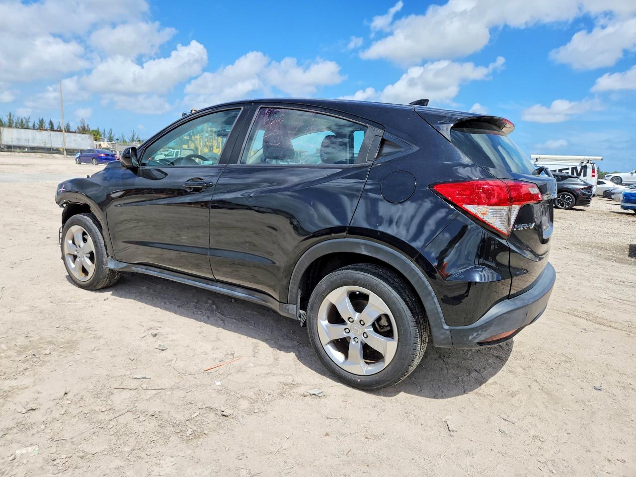 2021 HONDA HR-V LX photo 4