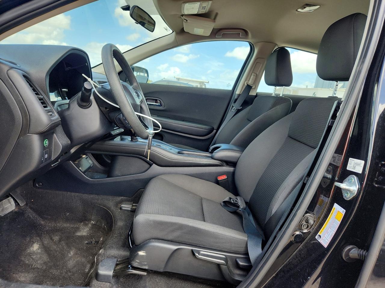 2021 HONDA HR-V LX photo 19