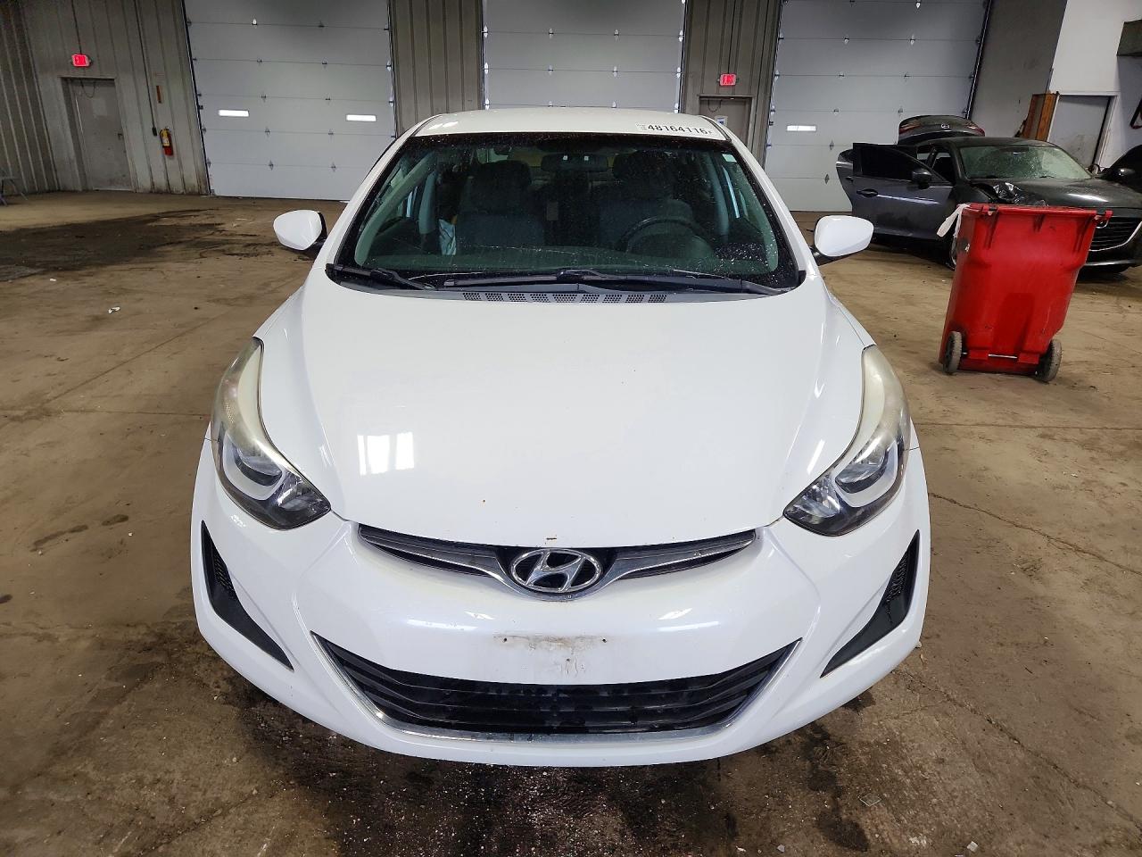 2015 HYUNDAI ELANTRA SE photo 9