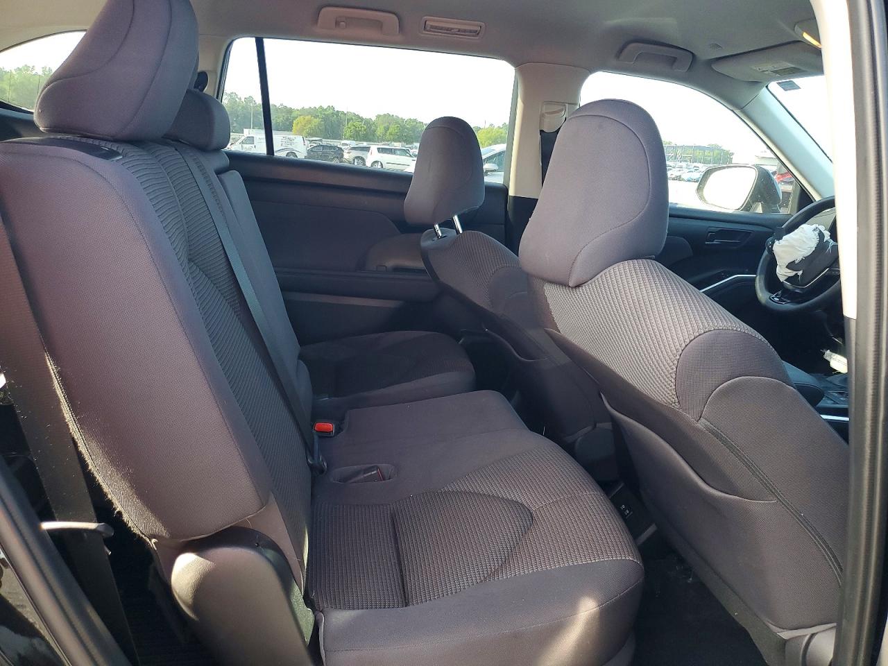 2021 TOYOTA HIGHLANDER L photo 11
