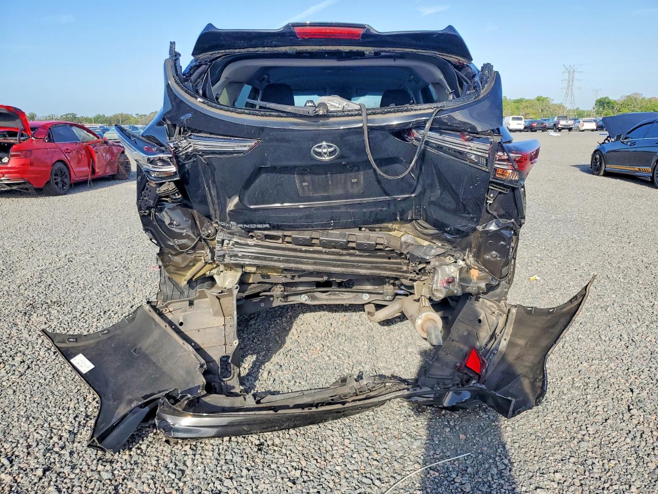2021 TOYOTA HIGHLANDER L photo 6