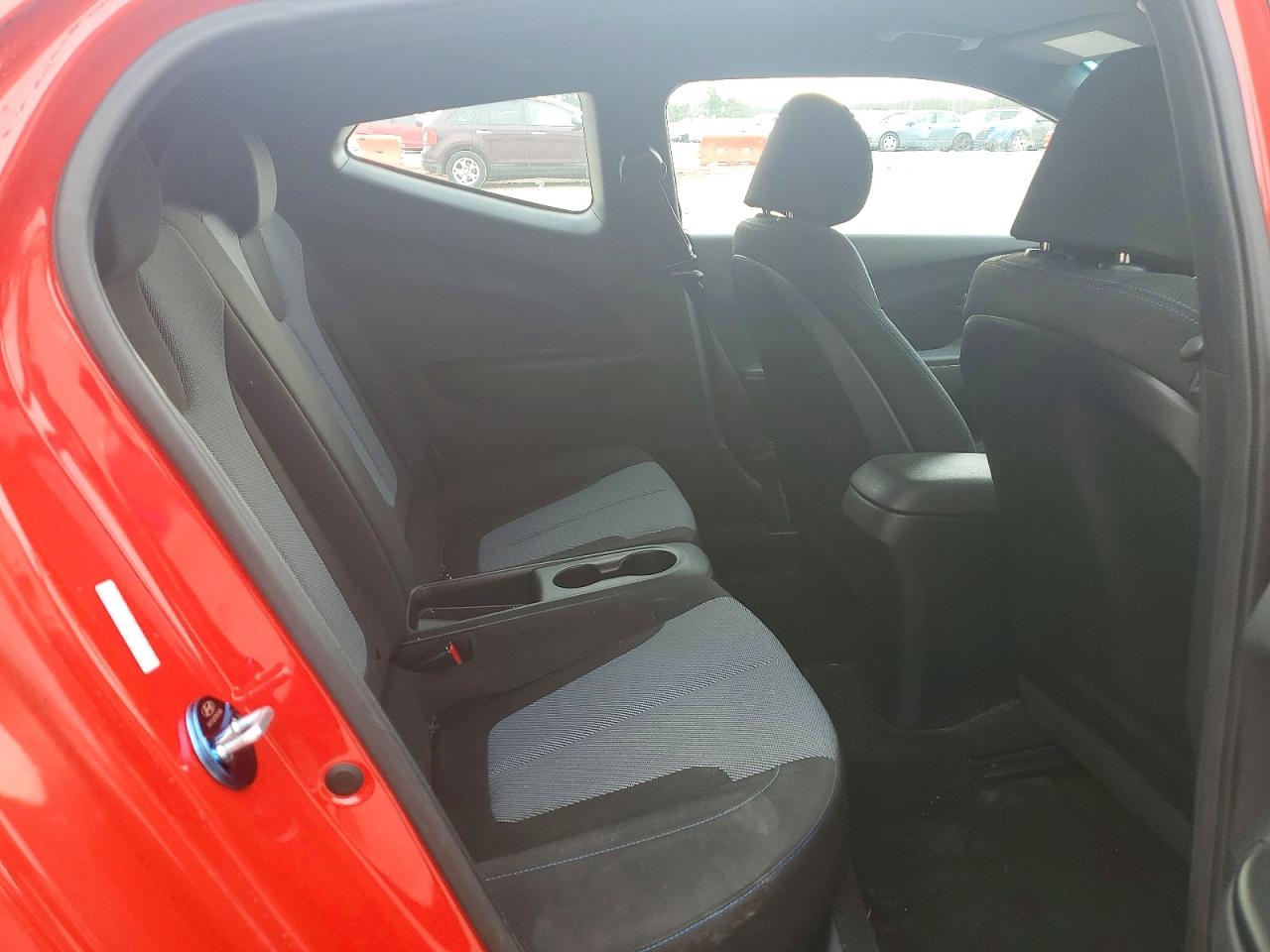 2019 HYUNDAI VELOSTER 2.0L photo 28