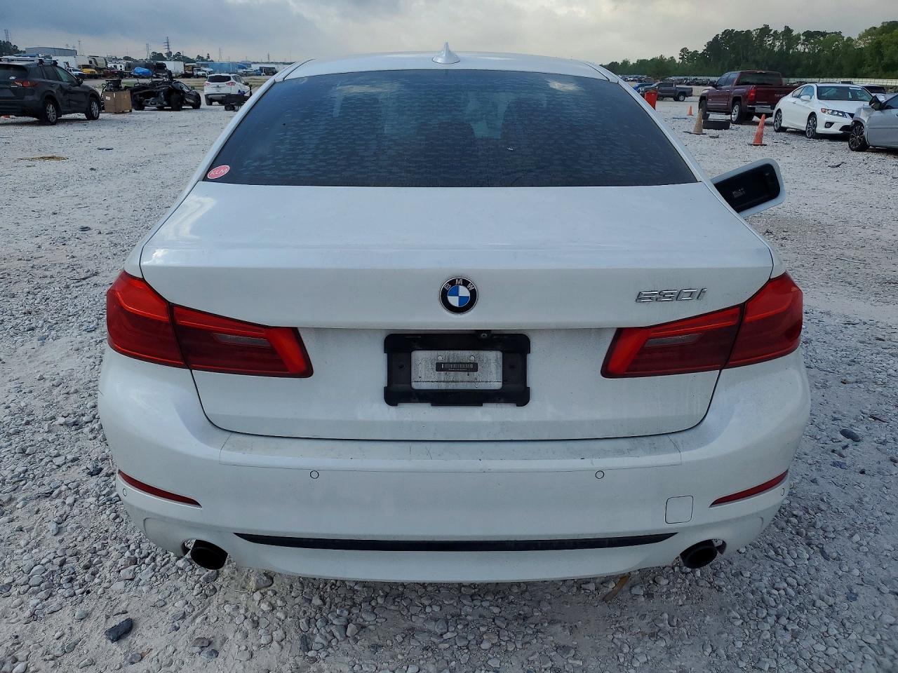 2020 BMW 530 I photo 11