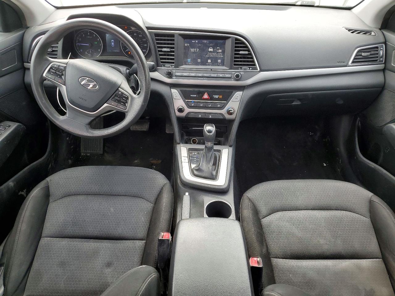 2018 HYUNDAI ELANTRA SEL photo 15