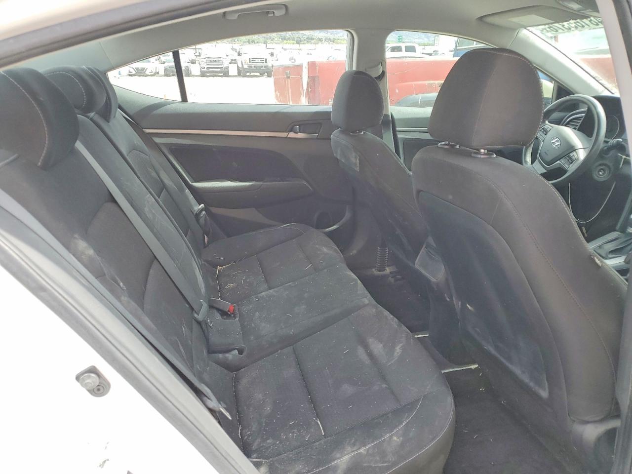 2018 HYUNDAI ELANTRA SEL photo 19