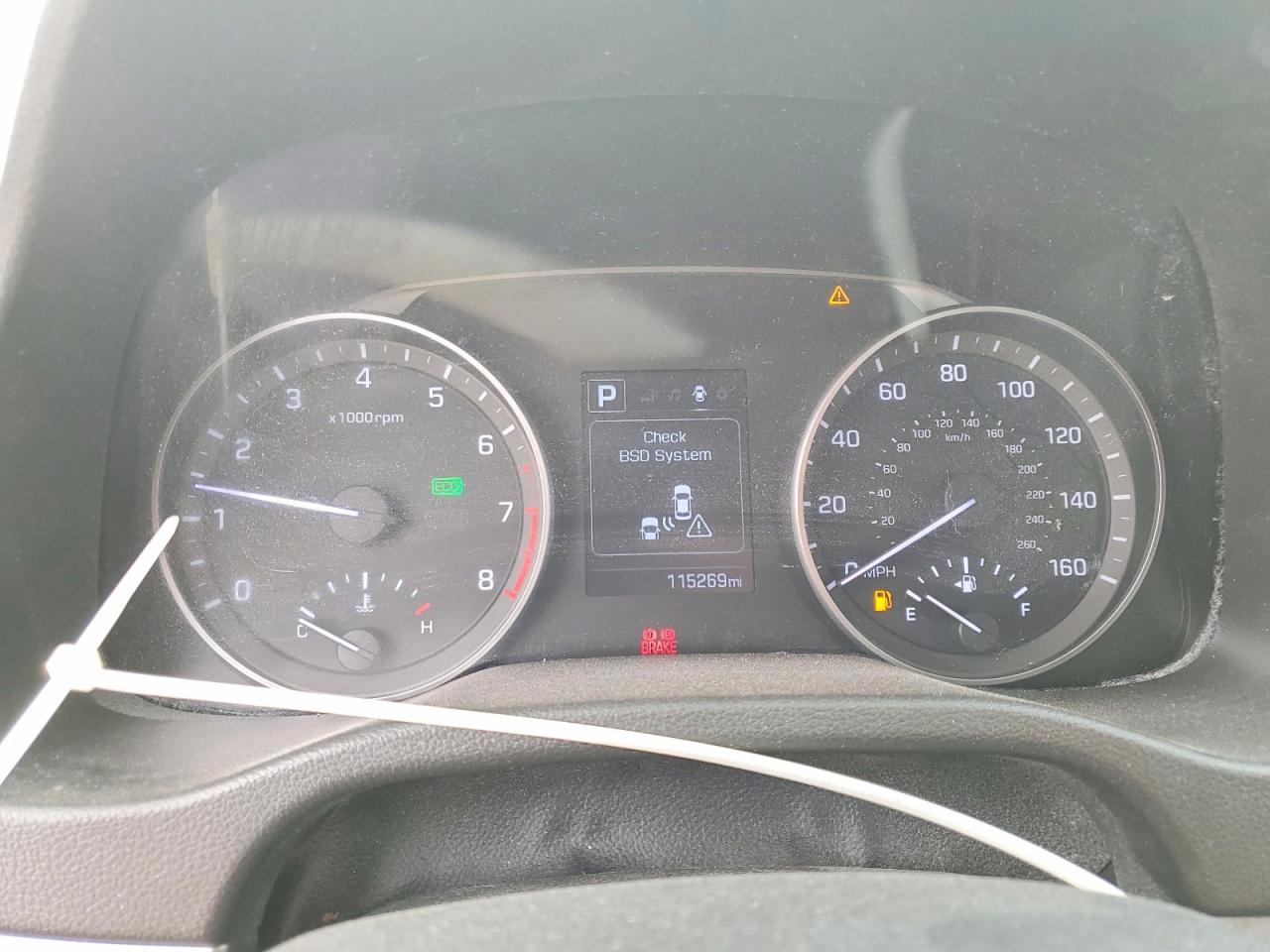 2018 HYUNDAI ELANTRA SEL photo 17