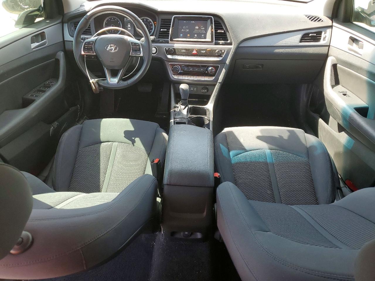 2018 HYUNDAI SONATA SEL photo 15