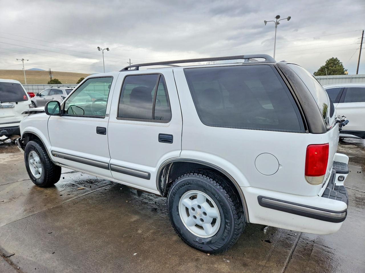 1998 CHEVROLET BLAZER photo 4