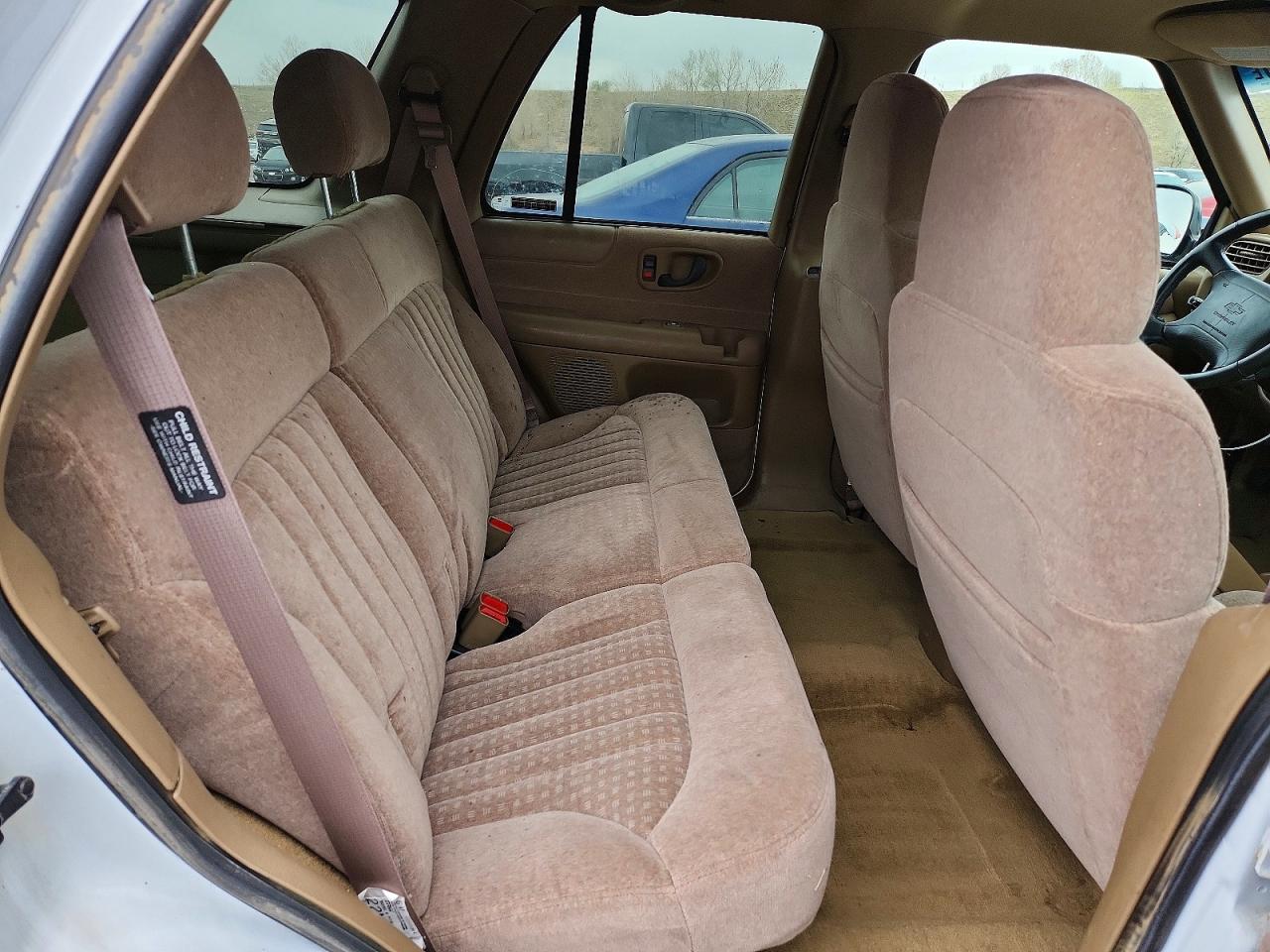 1998 CHEVROLET BLAZER photo 31