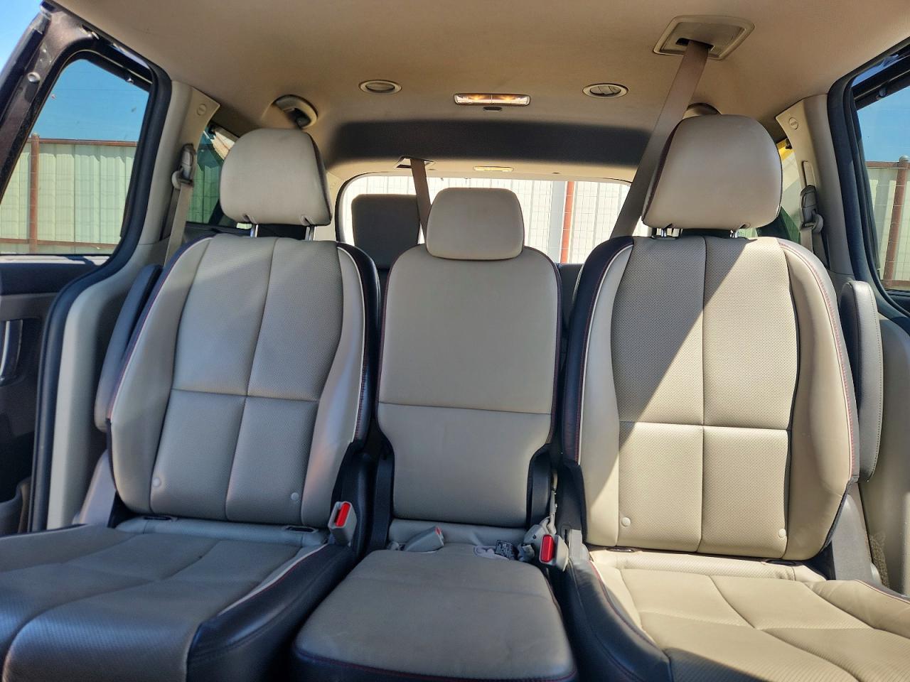 2018 KIA SEDONA EX photo 19