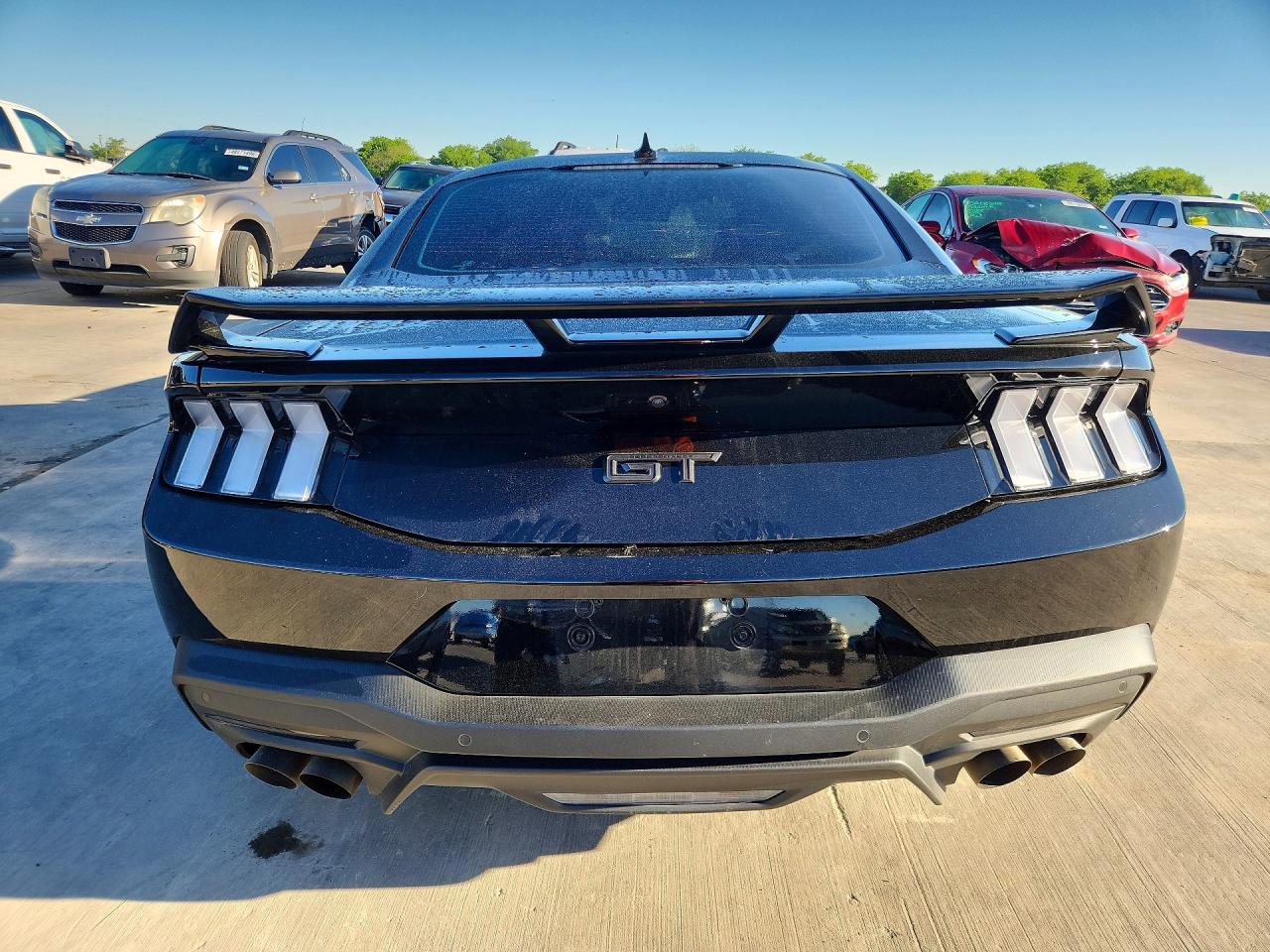 2024 FORD MUSTANG GT photo 6