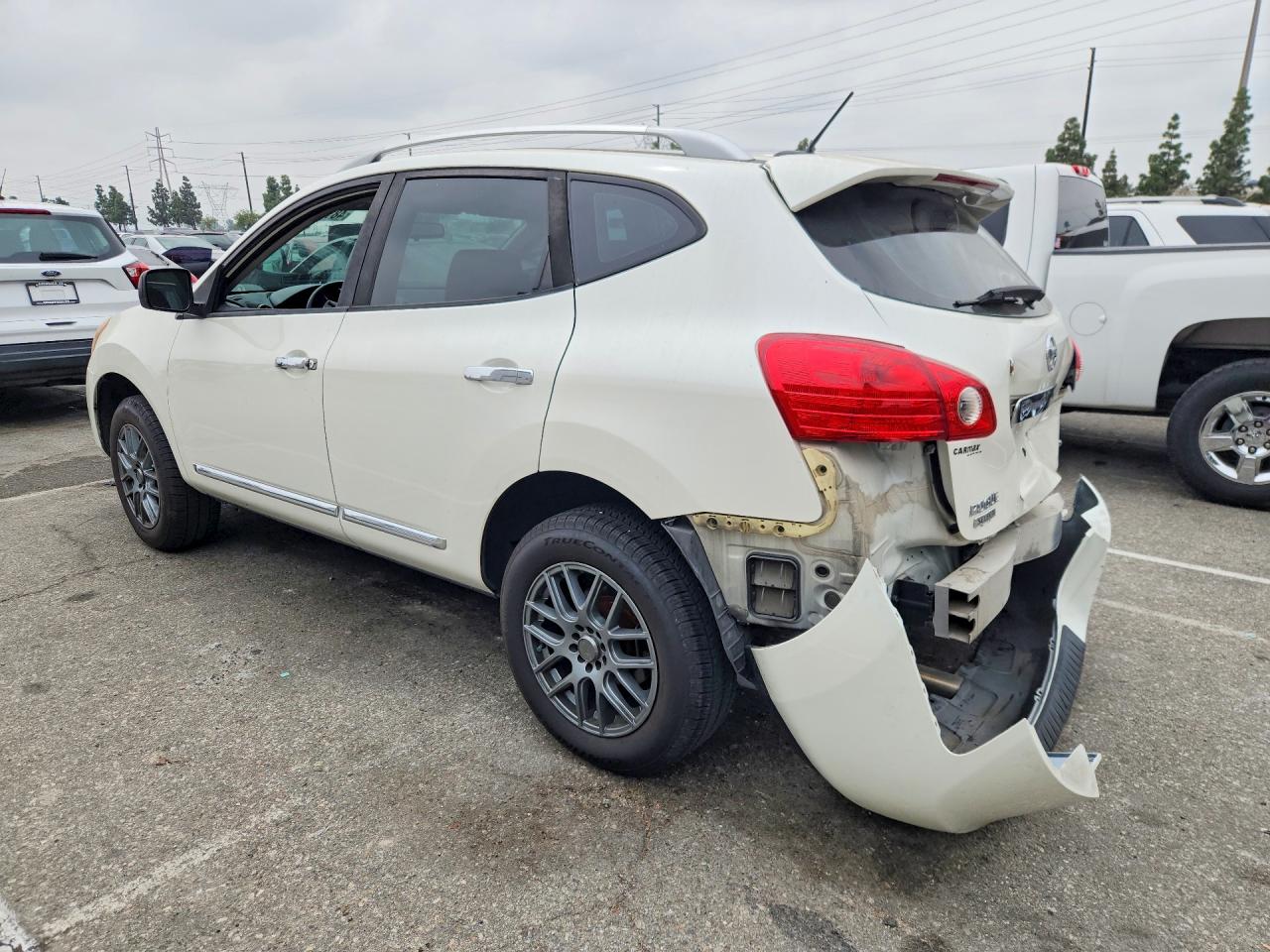 2015 NISSAN ROGUE SELECT S photo 2
