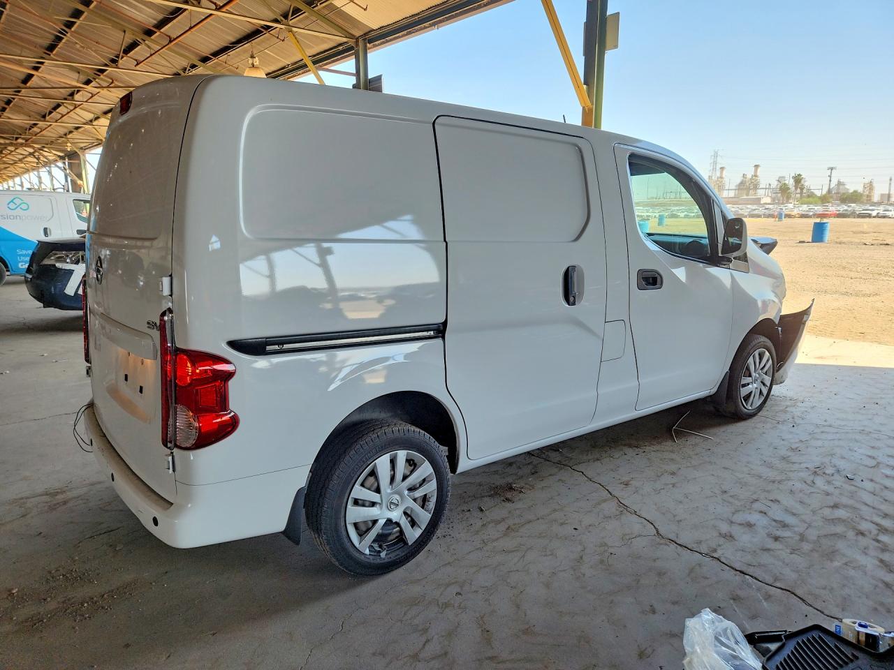2021 NISSAN NV200 SV photo 7