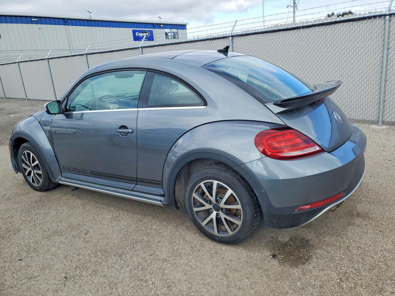 2019 VOLKSWAGEN BEETLE DUNE photo 2