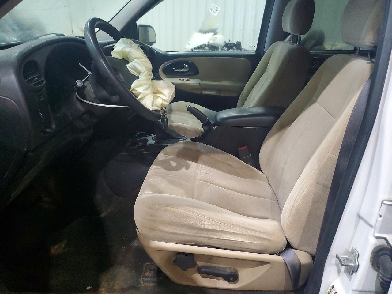 2005 CHEVROLET TRAILBLAZER LS photo 7