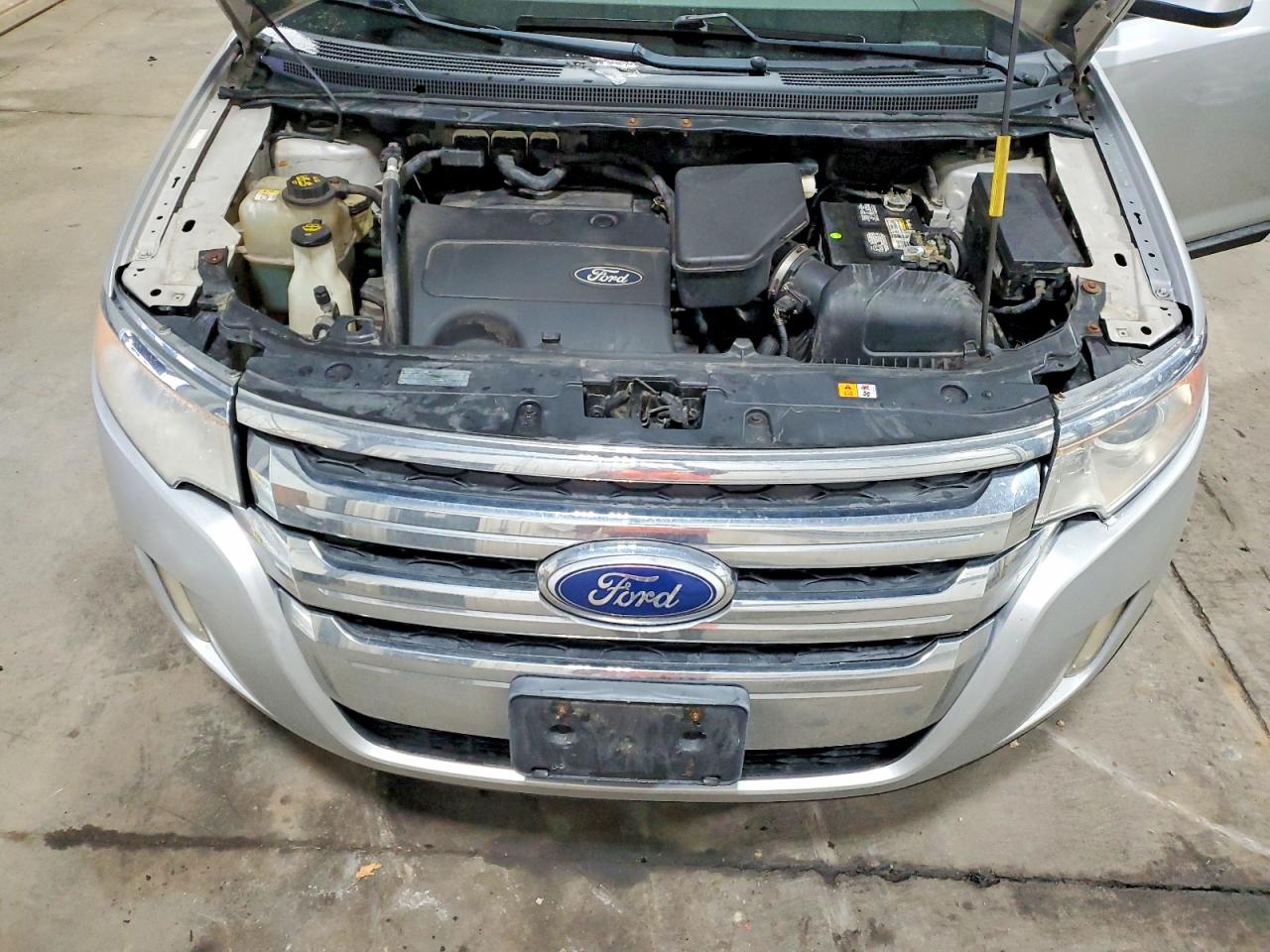 2011 FORD EDGE SEL photo 23