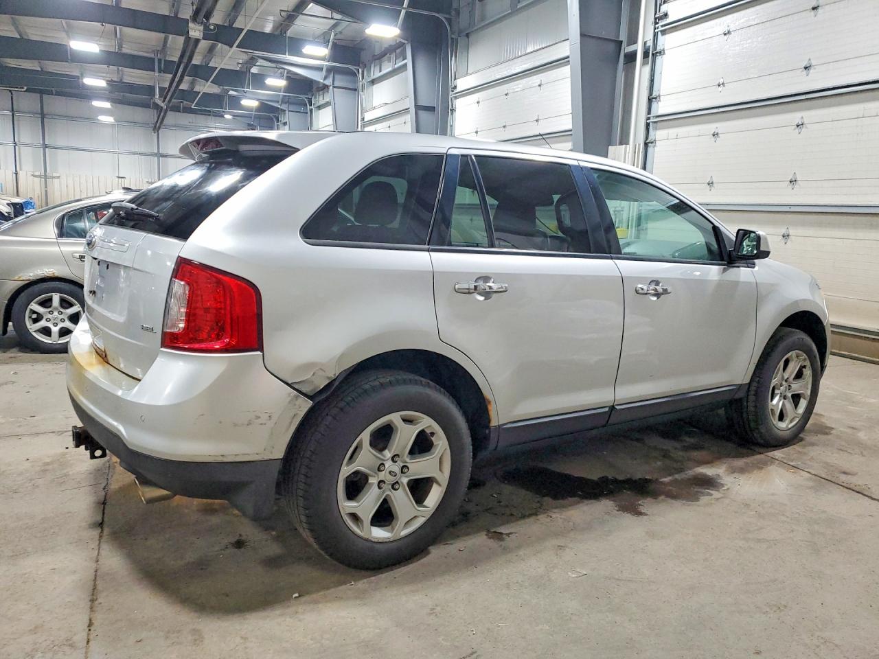 2011 FORD EDGE SEL photo 5