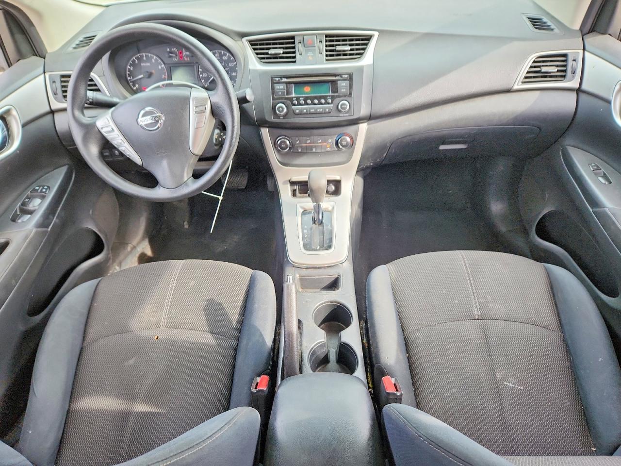 2015 NISSAN SENTRA S photo 8
