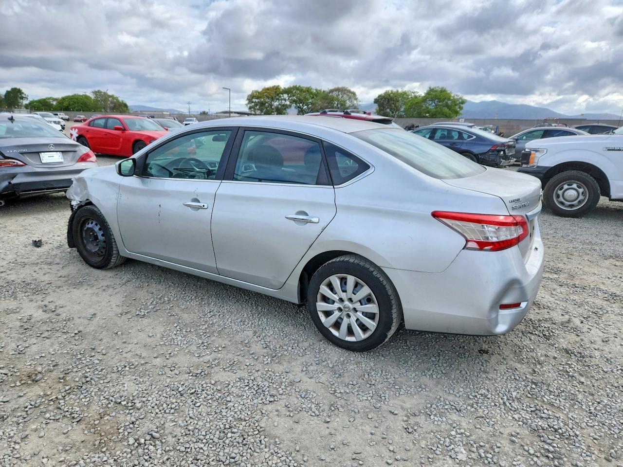 2015 NISSAN SENTRA S photo 2