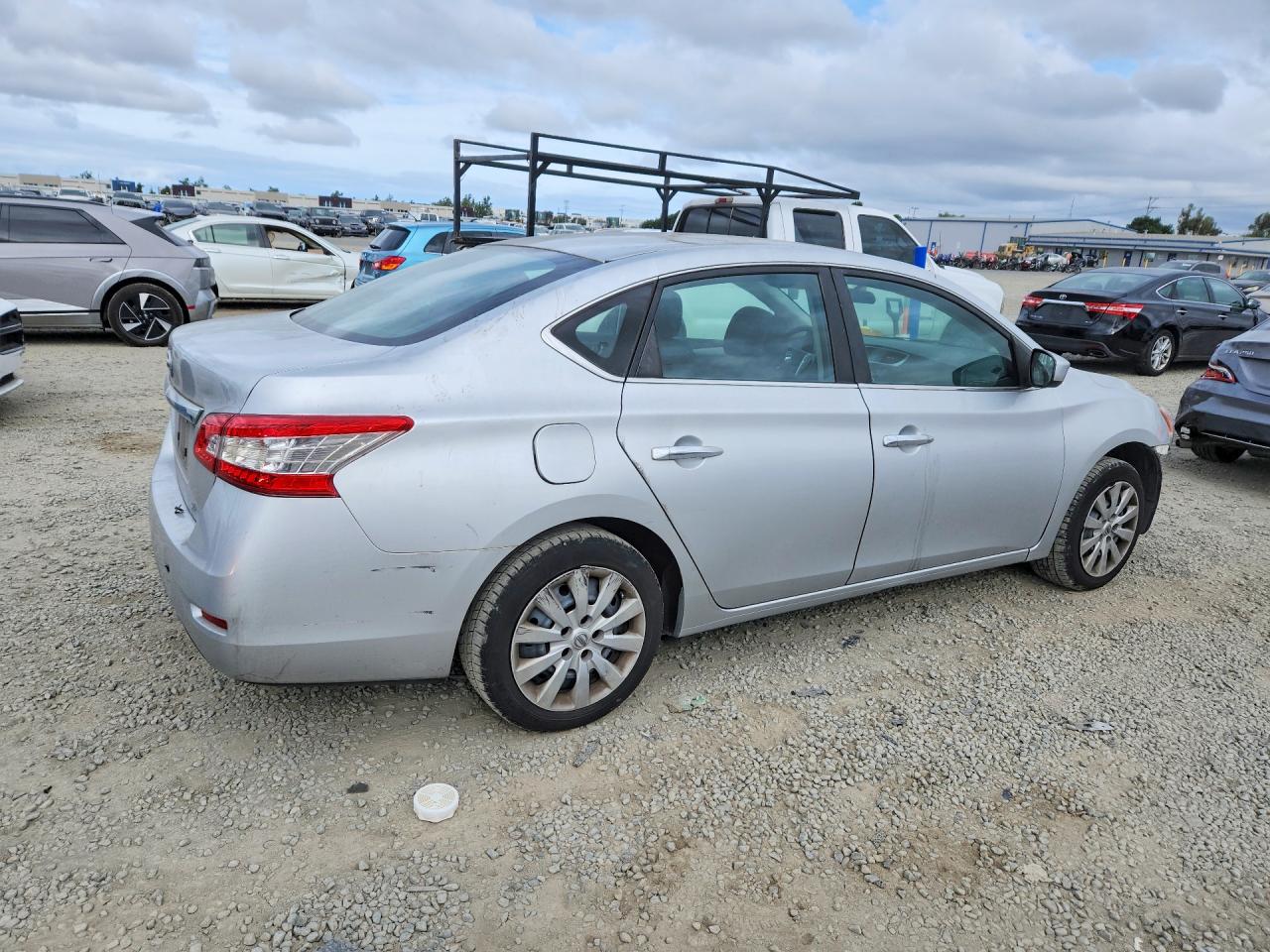 2015 NISSAN SENTRA S photo 3