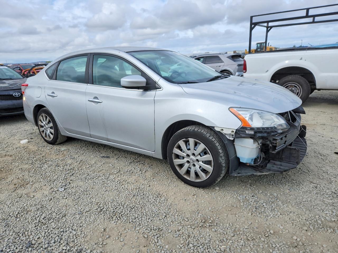 2015 NISSAN SENTRA S photo 4