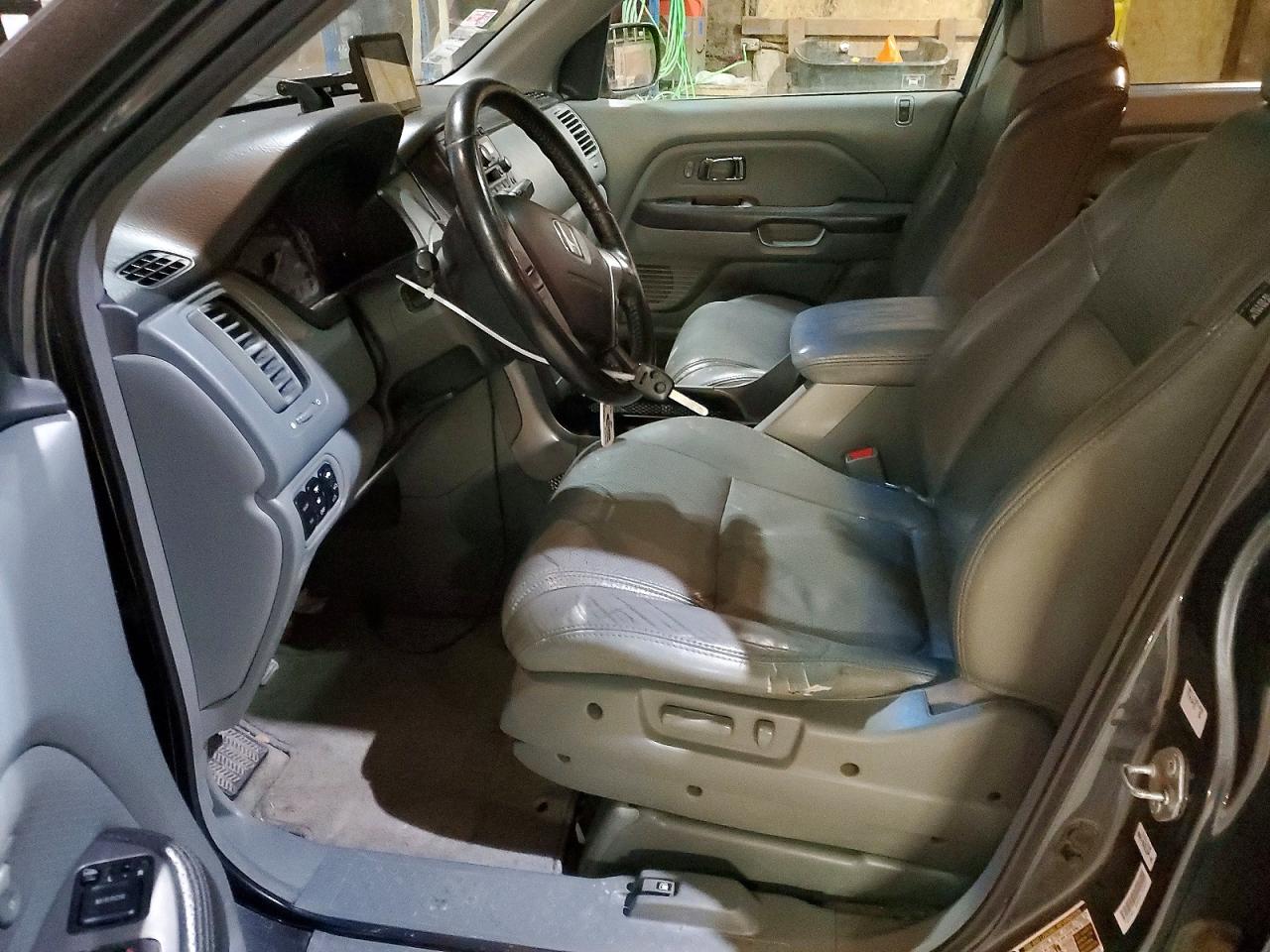 2005 HONDA PILOT EXL photo 19