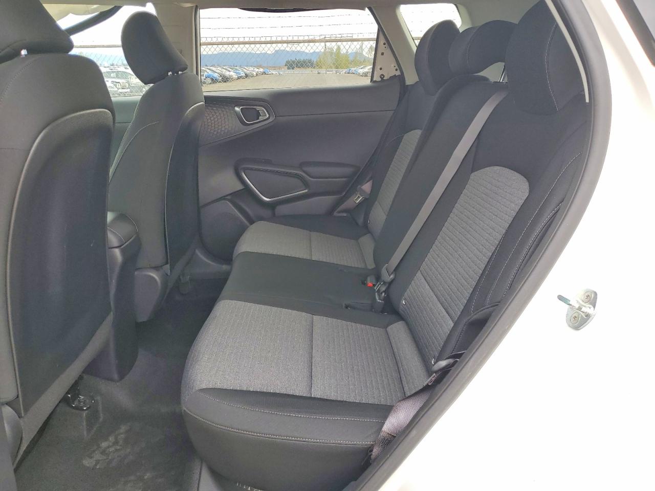 2020 KIA SOUL S photo 31