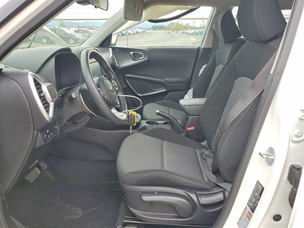 2020 KIA SOUL S photo 19