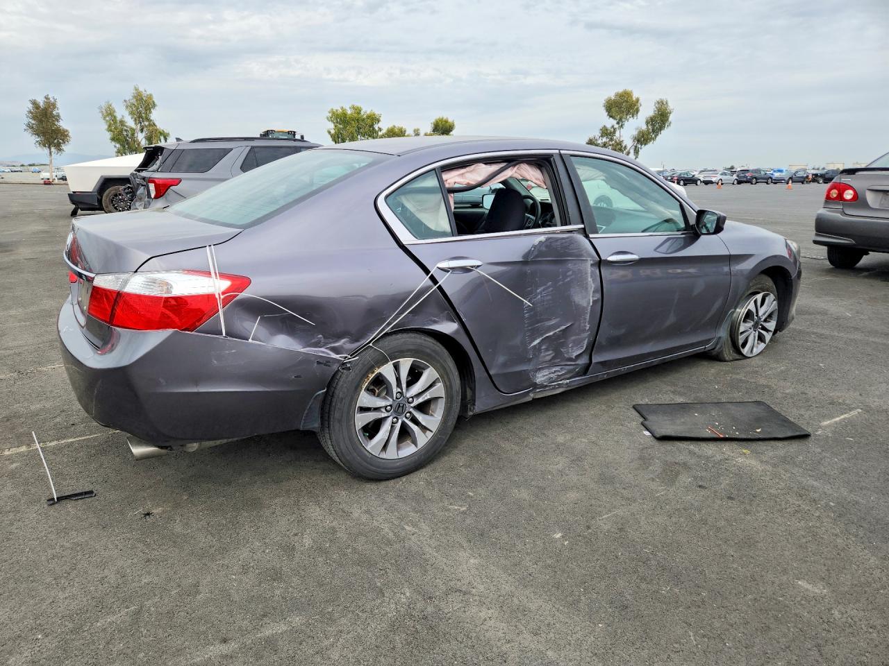 2014 HONDA ACCORD LX photo 5