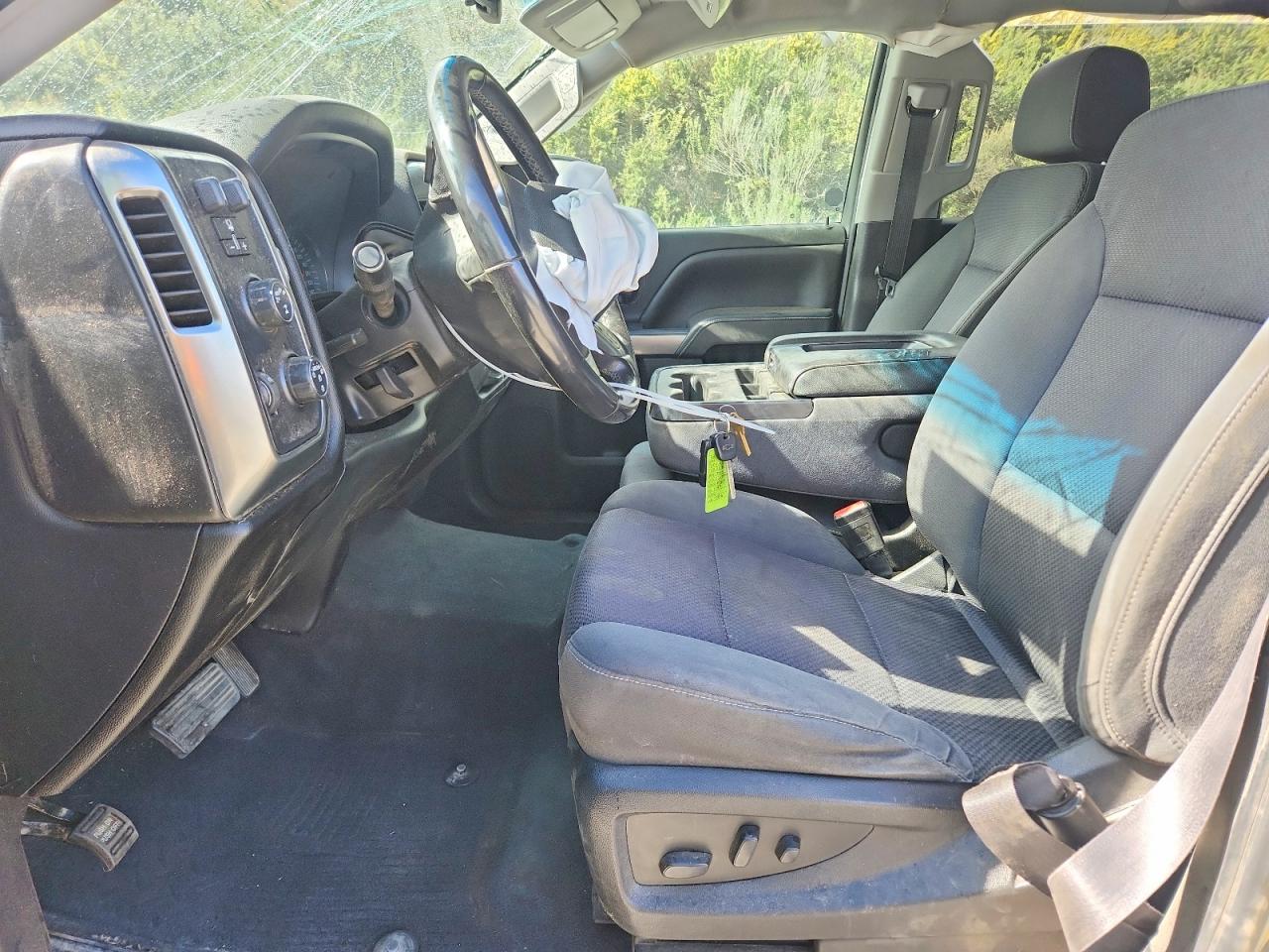 2018 CHEVROLET SILVERADO K1500 LT photo 19