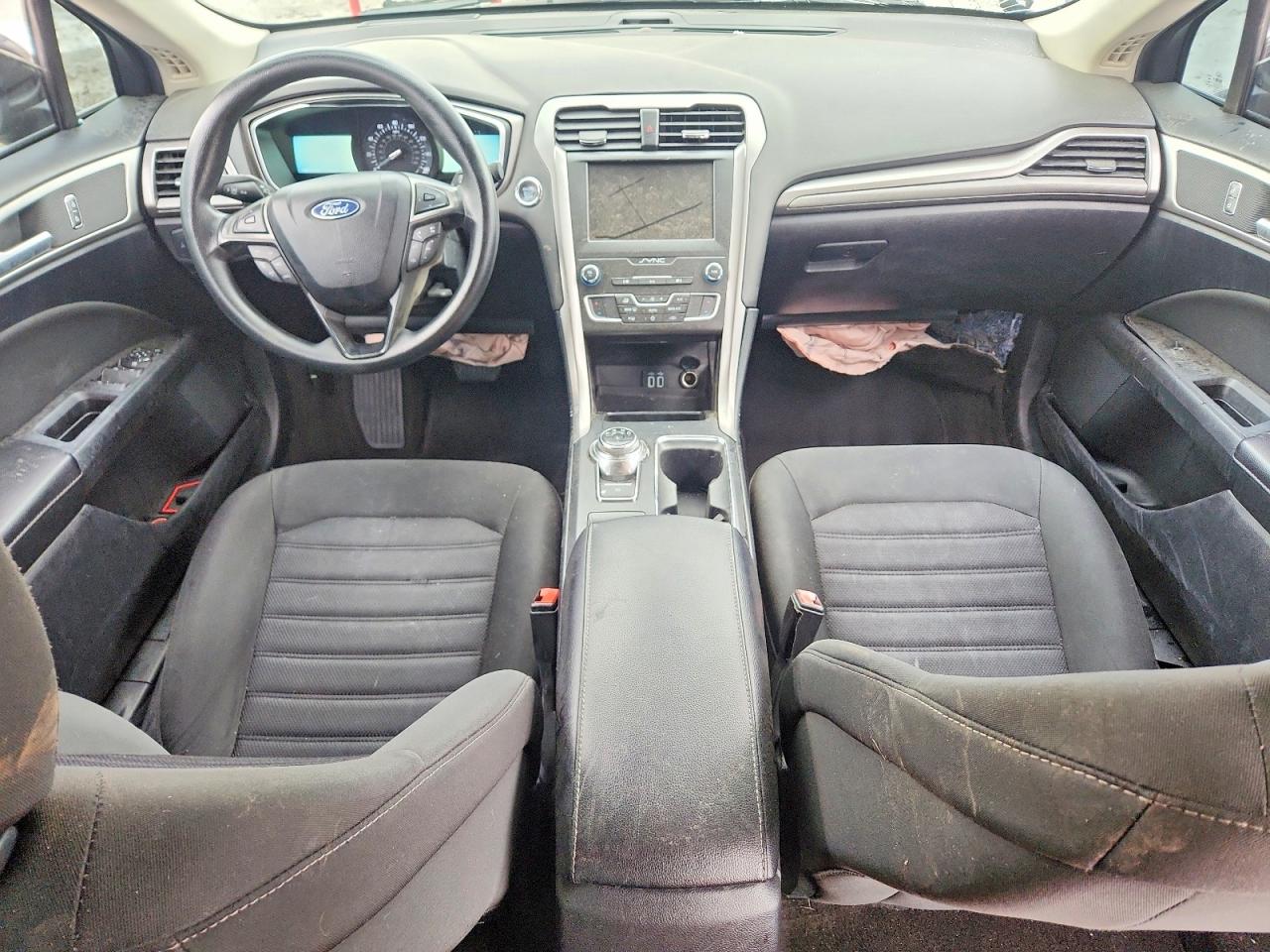 2020 FORD FUSION SE photo 15