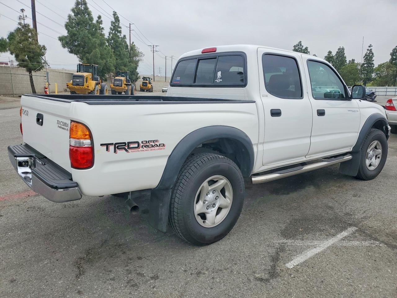 2002 TOYOTA TACOMA PRERUNNER V6 photo 5