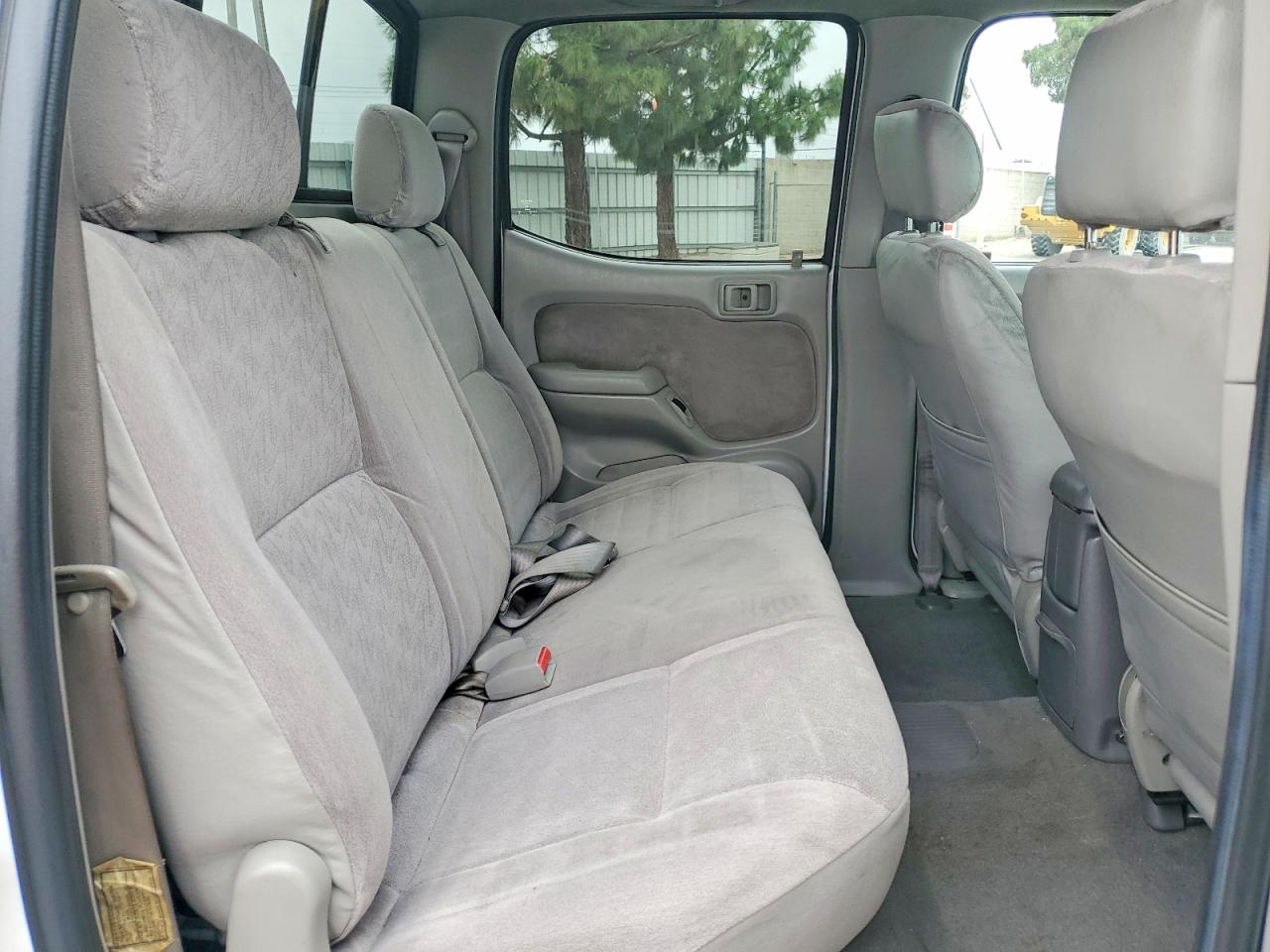 2002 TOYOTA TACOMA PRERUNNER V6 photo 19