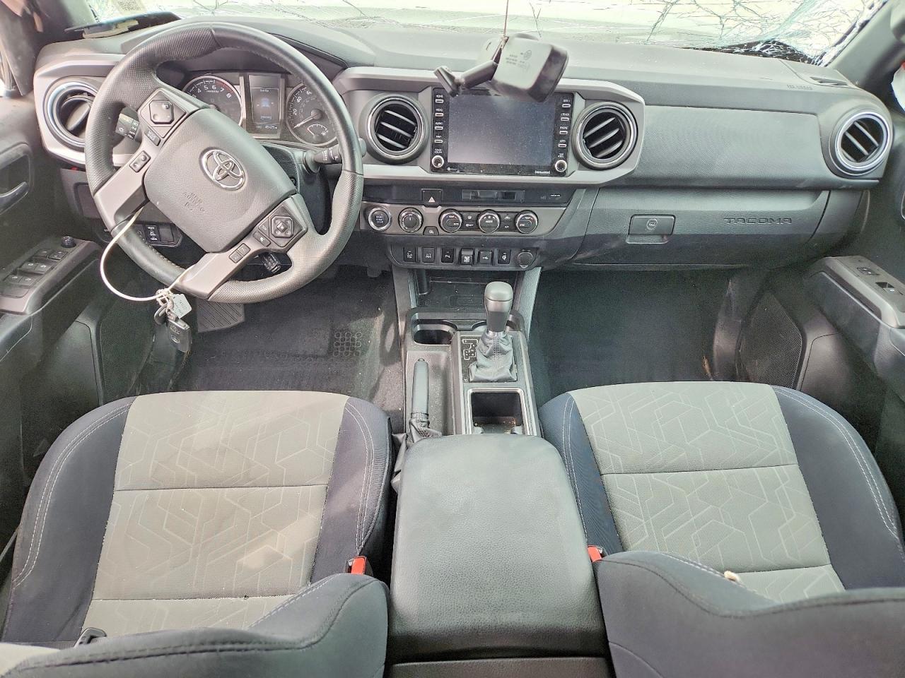 2022 TOYOTA TACOMA TRD OFF-ROAD photo 8